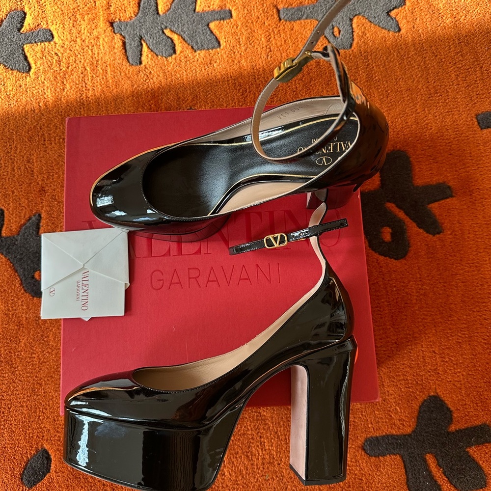 Valentino Garavani Glossy Black Platform Heels